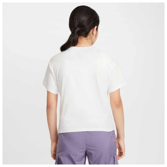 Nike Παιδική κοντομάνικη μπλούζα Sportswear Essential Tee Nike Παιδική κοντομάνικη μπλούζα Sportswear Essential Tee